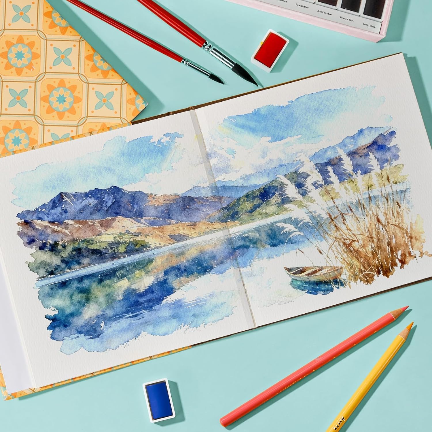 Arrtx Square Watercolor Paper Drawing Sketchbook Journal 7.09"x7.09"